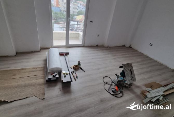 Shtepi ne shitje 1+1 ne Tirane - 72,000 Euro