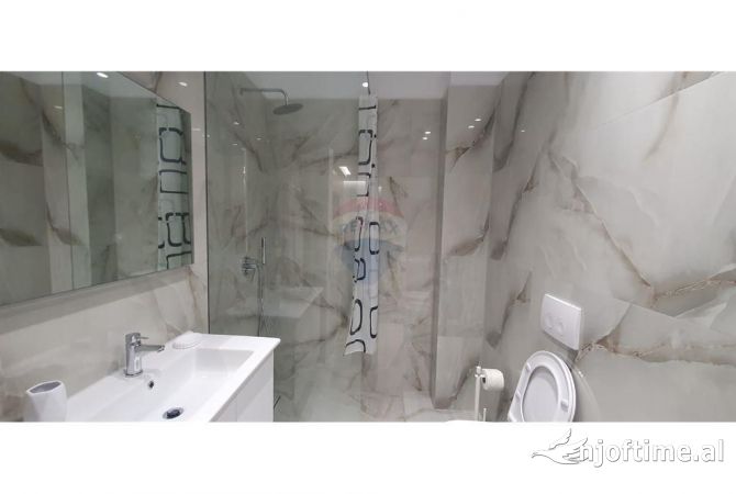 Shtepi me qera Apartament ne Tirane, 1+1, Mobilimi E mobiluar, Pagesa 650  Euro.