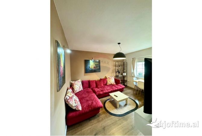 Shtepi me qera 1+1 ne Tirane - 500 Euro