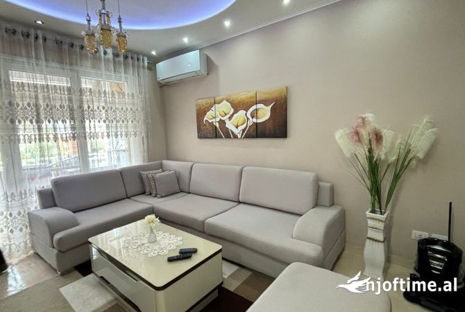 Shtepi me qera 2+1 ne Tirane - 500 Euro