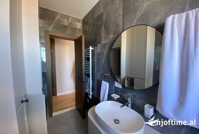 Shtepi me qera 2+1 ne Tirane - 600 Euro