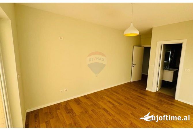 Shtepi ne shitje Apartament ne Tirane, 2+1, Mobilimi E mobiluar, Pagesa 149,000  Euro.