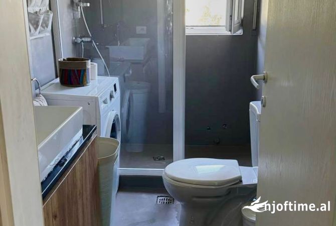Shtepi ne shitje 1+1 ne Himare - 180,000 Euro