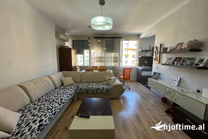 Shtepi ne shitje 1+1 ne Tirane - 105,000 Euro