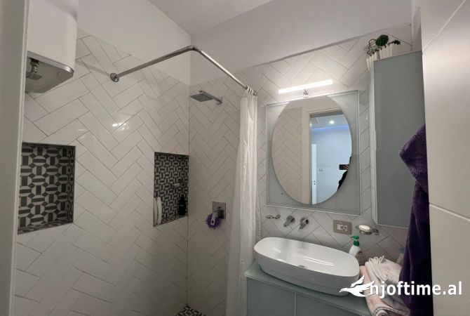 Shtepi me qera 1+1 ne Tirane - 800 Euro