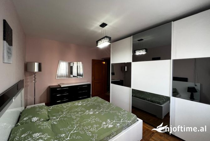 Shtepi me qera 2+1 ne Tirane - 45,000 Leke