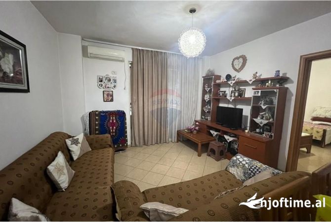 Shtepi ne shitje 1+1 ne Tirane - 97,000 Euro