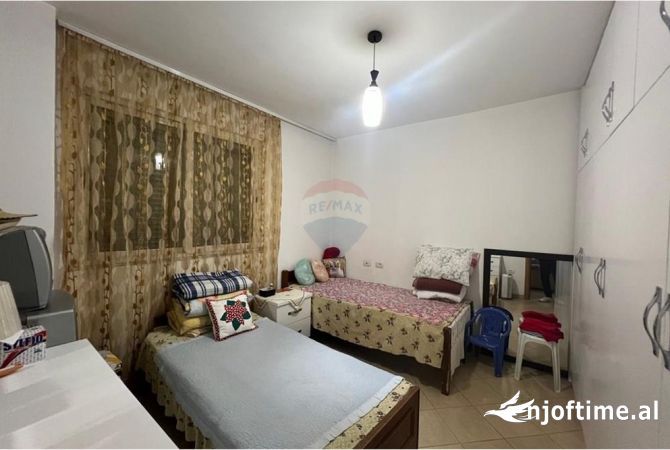 Shtepi ne shitje 1+1 ne Tirane - 97,000 Euro
