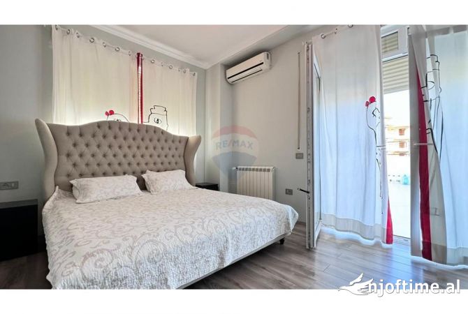 Shtepi ne shitje 2+1 ne Tirane - 160,000 Euro
