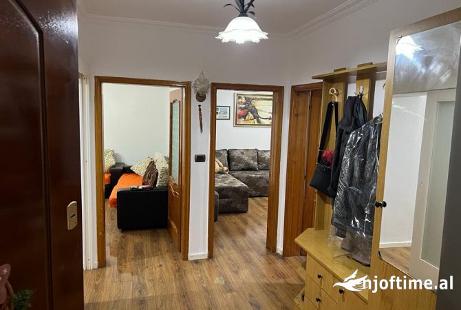 Shtepi me qera 2+1 ne Tirane - 500 Euro