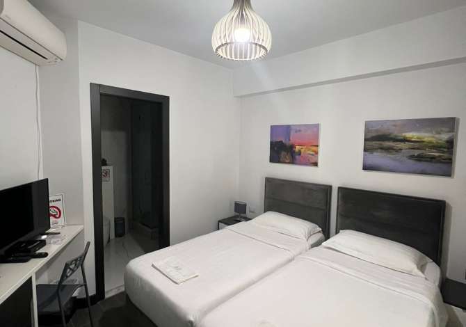 APARTAMENT I PERSHTATUR PER AIRBNB NE SHiTJE, BLLOKU.