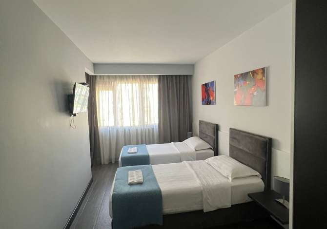 APARTAMENT I PERSHTATUR PER AIRBNB NE SHiTJE, BLLOKU.