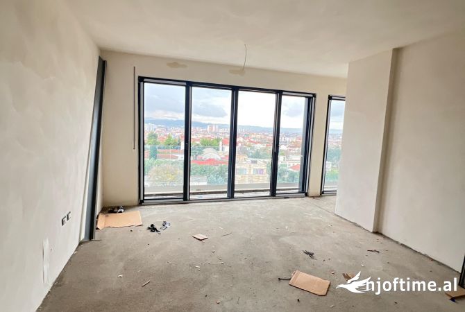 Shtepi ne shitje Apartament ne Tirane, 2+1, Mobilimi Bosh, pa mobiluar, Pagesa 158,752  Euro.