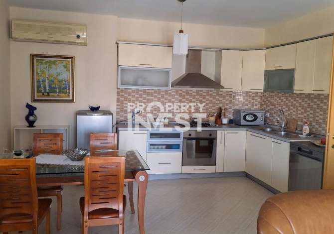 Shtepi me qera 2+1 ne Tirane - 850 Euro