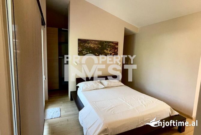 Shtepi ne shitje Apartament ne Tirane, 2+1, Mobilimi E mobiluar, Pagesa 370,000  Euro.