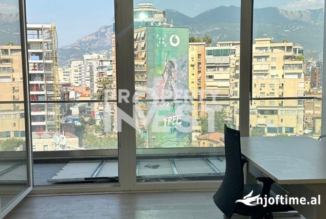 Ambient biznesi me qera 3+1 ne Tirane - 150,000 Leke