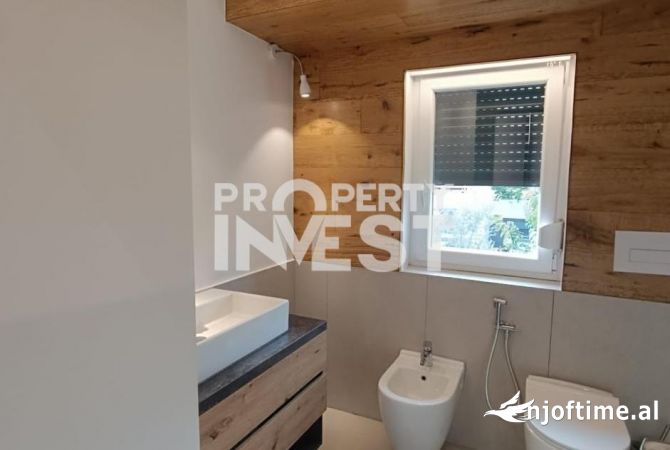 Private house for rent in Tirana 4+1, Furnished