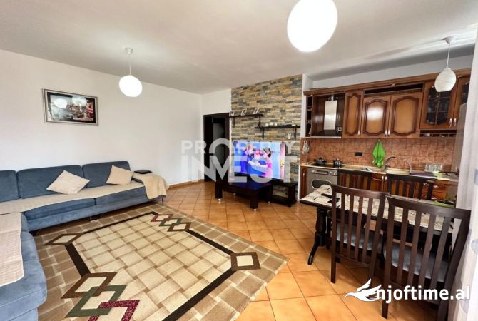 Shtepi ne shitje 3+1 ne Tirane - 210,000 Euro