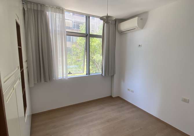 Shtepi ne shitje Apartament ne Tirane, 2+1, Mobilimi E mobiluar, Pagesa 195,000  Euro.