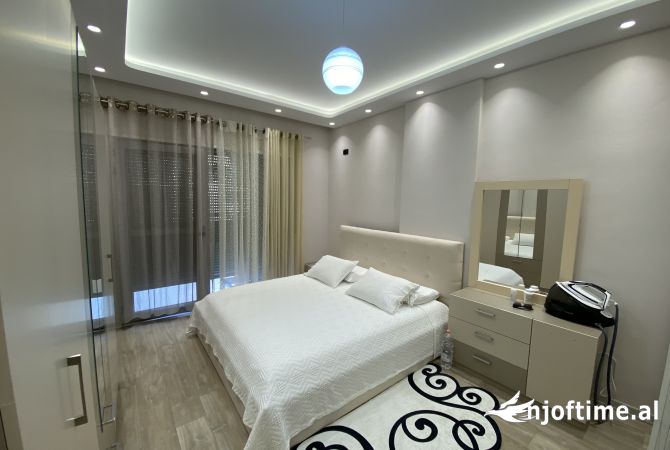 Shtepi ne shitje 1+1 ne Tirane - 170,000 Euro