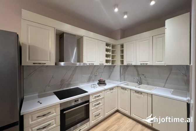 Shtepi me qera 1+1 ne Tirane - 700 Euro