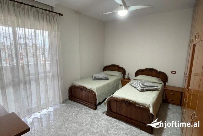 Shtepi ne shitje 2+1 ne Tirane - 216,000 Euro