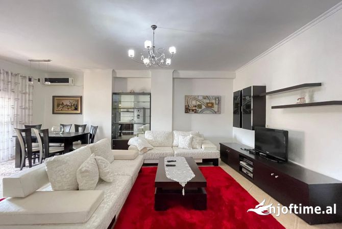 Shtepi ne shitje 1+1 ne Tirane - 170,000 Euro