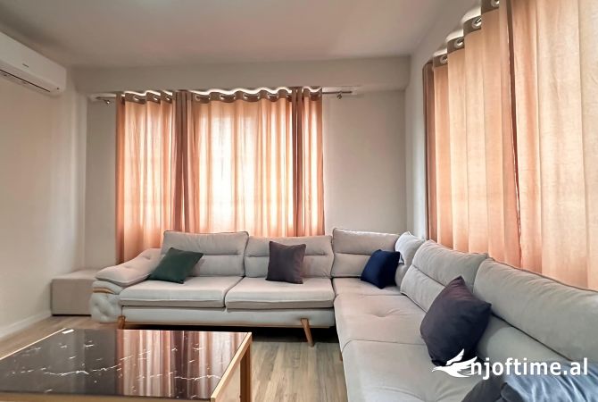 Shtepi me qera 2+1 ne Tirane - 500 Euro