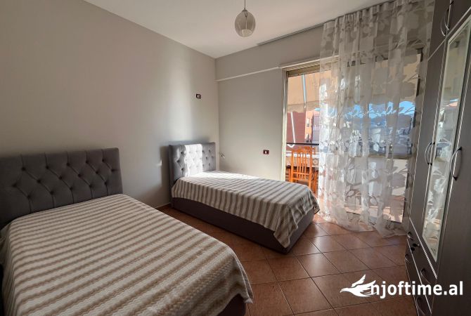 Shtepi me qera 2+1 ne Tirane - 650 Euro