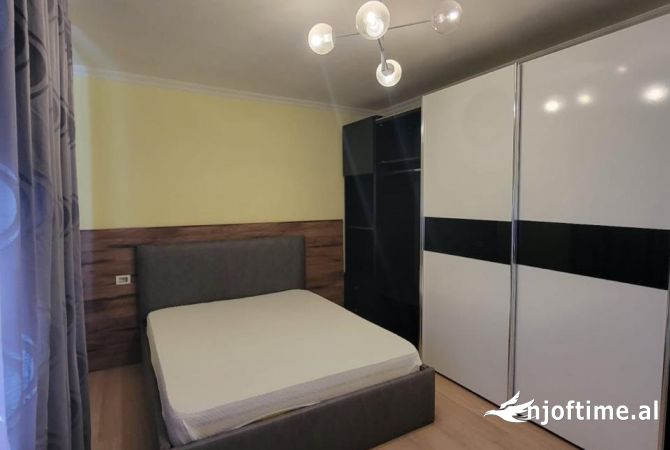 Shtepi me qera 1+1 ne Tirane - 550 Euro