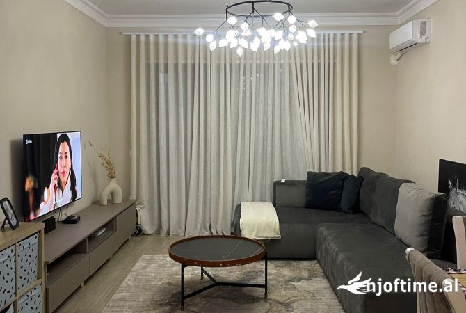 Shtepi me qera 1+1 ne Tirane - 550 Euro