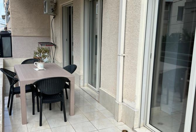 Shtepi me qera Apartament ne Tirane, 1+1, Mobilimi E mobiluar, Pagesa 550  Euro.