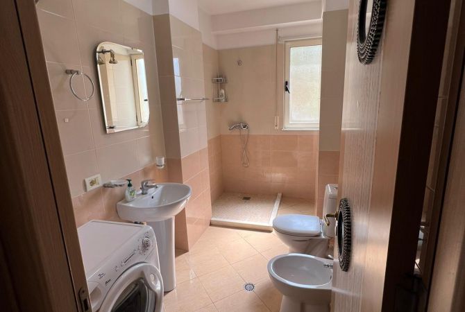 Shtepi me qera 1+1 ne Tirane - 550 Euro