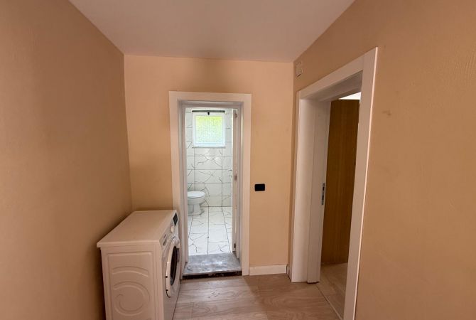 Shtepi me qera 2+1 ne Tirane - 470 Euro