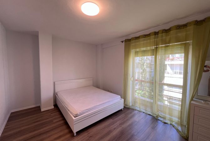 Shtepi me qera Apartament ne Tirane, 2+1, Mobilimi E mobiluar, Pagesa 800  Euro.