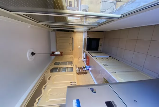 Shtepi me qera 2+1 ne Tirane - 700 Euro