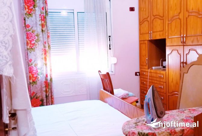 Shtepi me qera 2+1 ne Vlore - 39,000 Leke