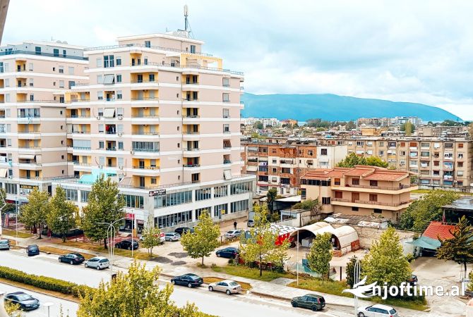 Shtepi me qera Apartament ne Vlore, 2+1, Mobilimi E mobiluar, Pagesa 39,000  Leke.