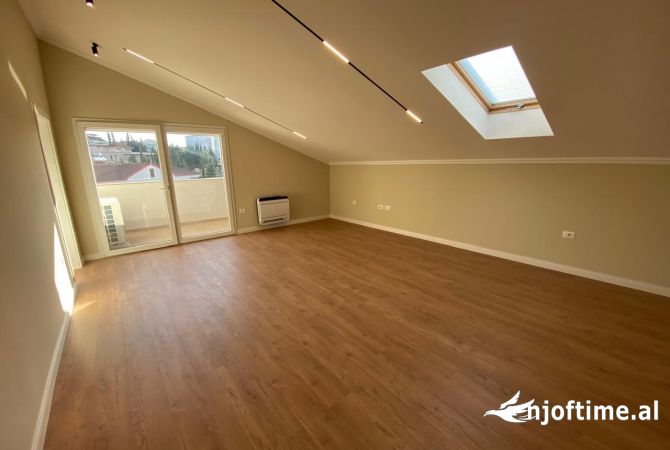 Shtepi me qera 3+1 ne Tirane - 800 Euro