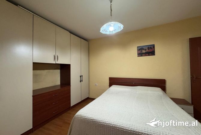 Shtepi me qera 1+1 ne Tirane - 450 Euro