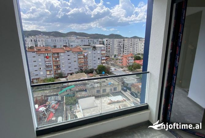 Shtepi ne shitje 1+1 ne Tirane - 180,000 Euro