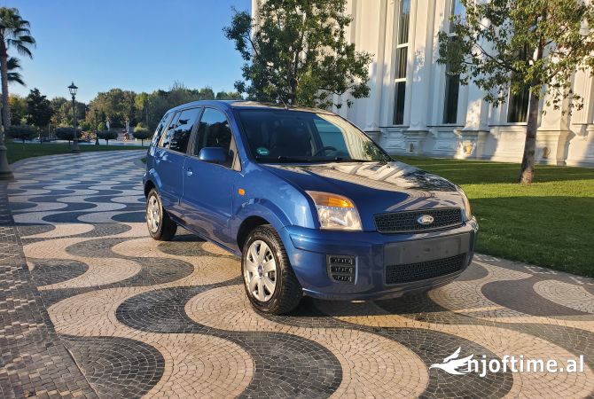 Cars for sale in Durres - 4,100 Euro