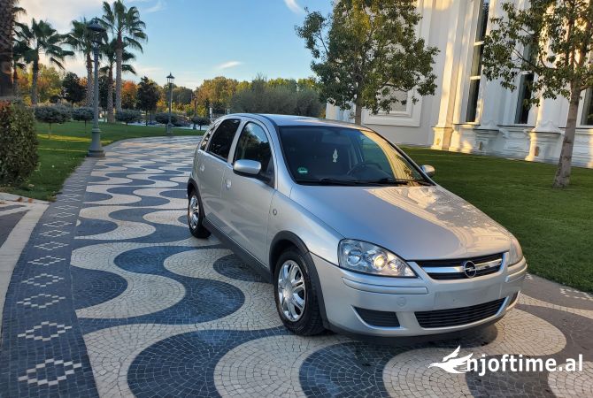 Cars for sale in Durres - 2,900 Euro