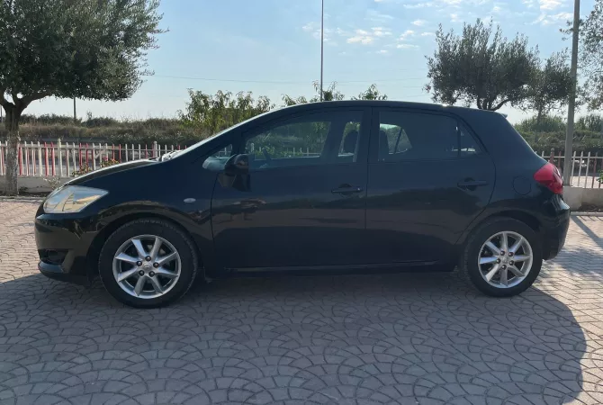 Auto in Vendita  a Durazzo - 4,500 Euro