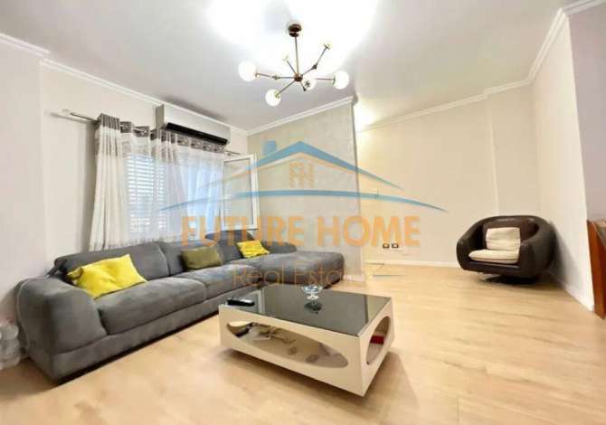 Shtepi me qera 2+1 ne Tirane - 700 Euro