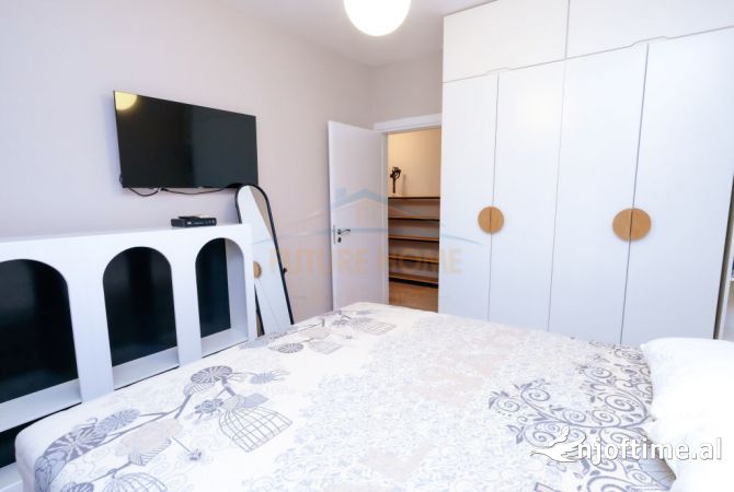 Shtepi ne shitje Apartament ne Tirane, 2+1, Mobilimi E mobiluar, Pagesa 290,000  Euro.