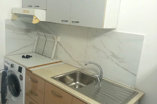 Shtepi me qera Garsoniere ne Tirane - 25,000 Leke