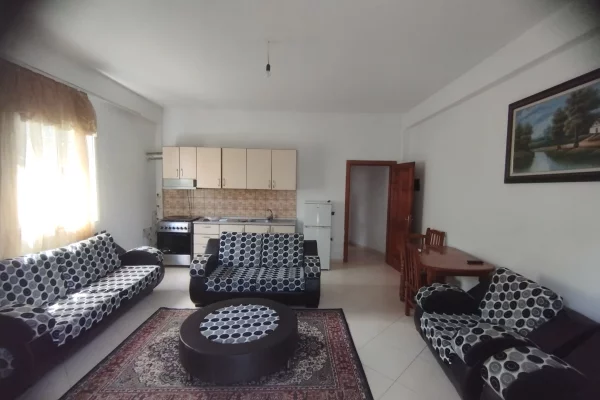 Shtepi me qera 1+1 ne Tirane - 30,000 Leke