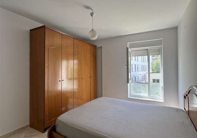 Shtepi me qera Apartament ne Tirane, 2+1, Mobilimi E mobiluar, Pagesa 500  Euro.