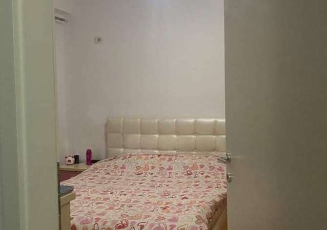 Shtepi me qera Apartament ne Tirane, 1+1, Mobilimi E mobiluar, Pagesa 350  Euro.